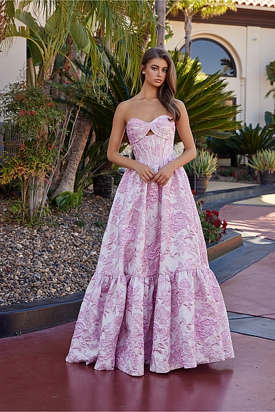 Nox Anabel Dress T1923 Nox Anabel Dress T1923