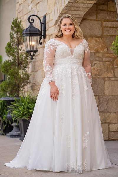 Michelle Dress MB2615 by Sydney’s Closet